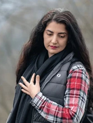 آزاده نیکو